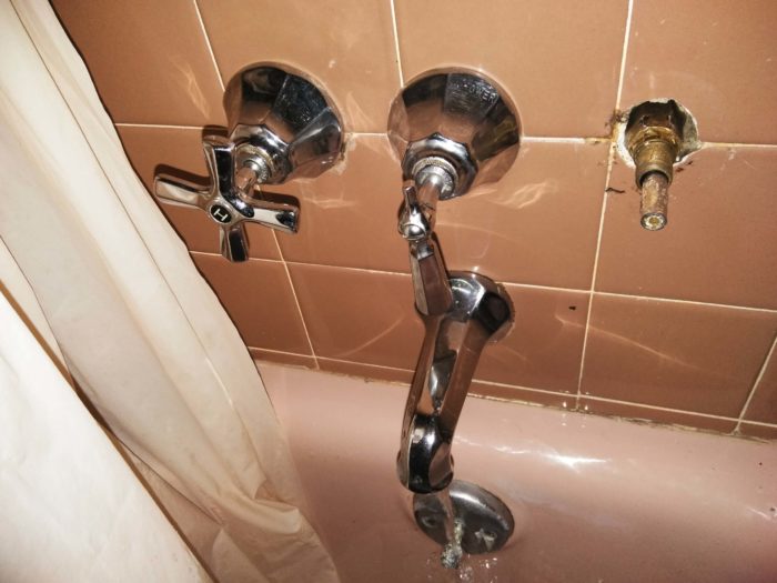 Briggs Tub/Shower Trim Kit Noels Plumbing Supply