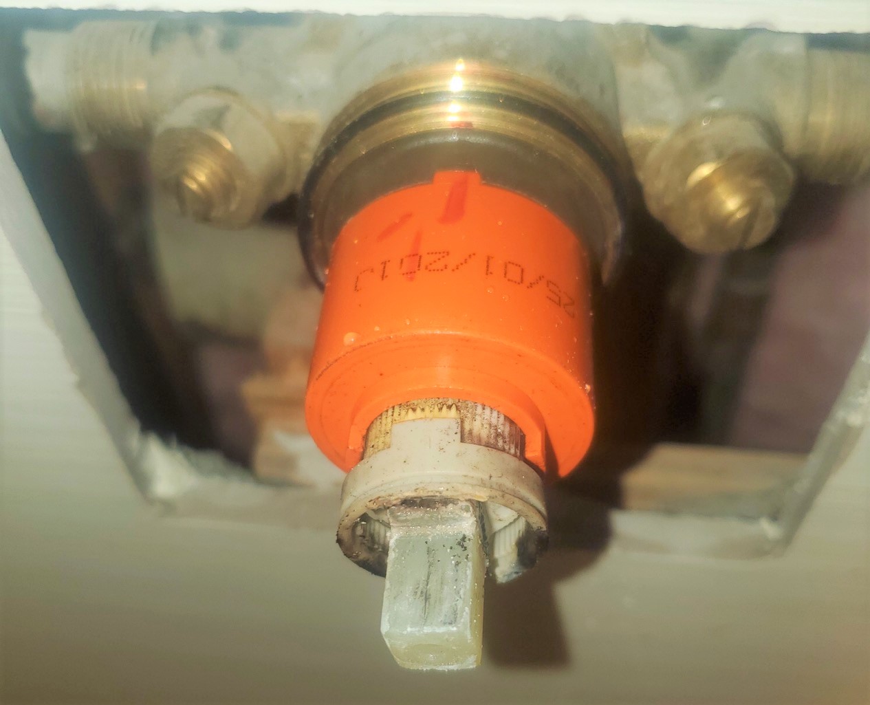 Wolverine Brass Single Handle Ceramic Pressure Balance Cartridge for