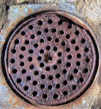 Prier P-325-514 5 1/4 Cast Iron Drain Cover (12 Pack)